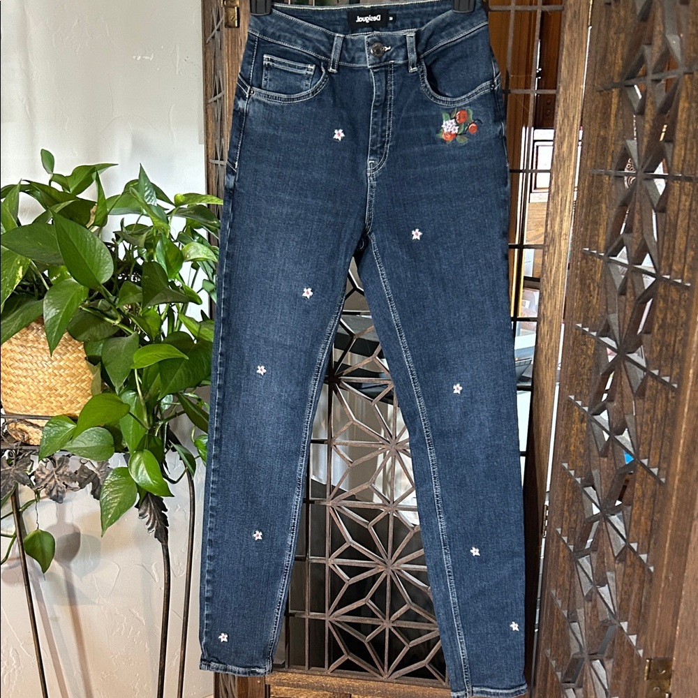 DESIGUAL. GIRLS JEAN. 12-14 Kids